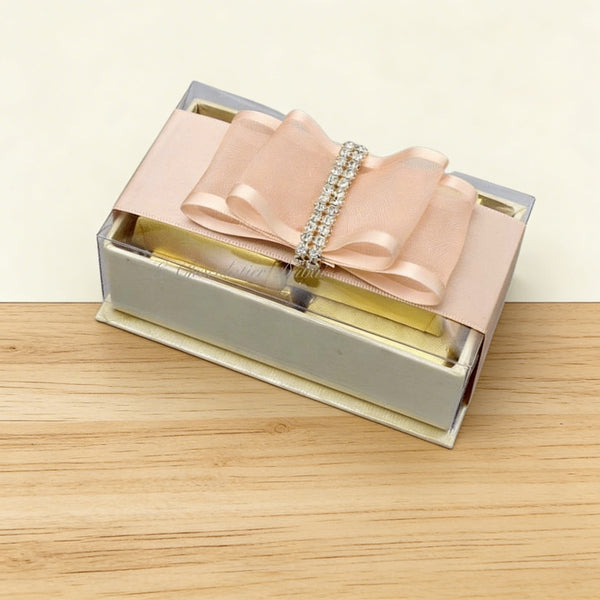 Set of 20 Bridal ribbon decorated chocolate view top box