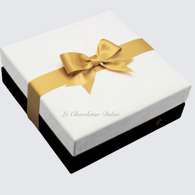 LUXURY CHOCOLATE VELVET BOX