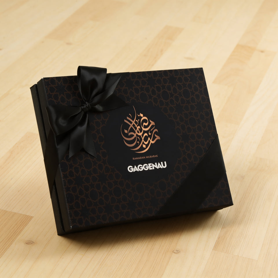 Corporate customized ramadan designed premium crescent chocolate 20P hard box