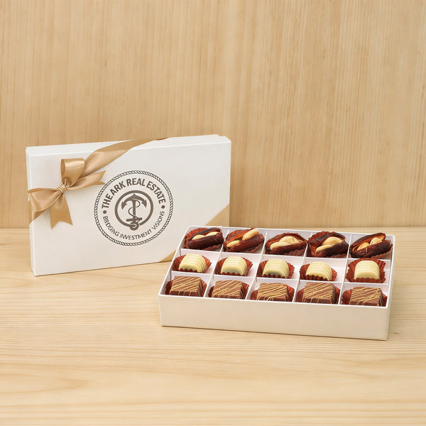 Set of 4 corporate customized premium chocolate & nut dates 15P hard box