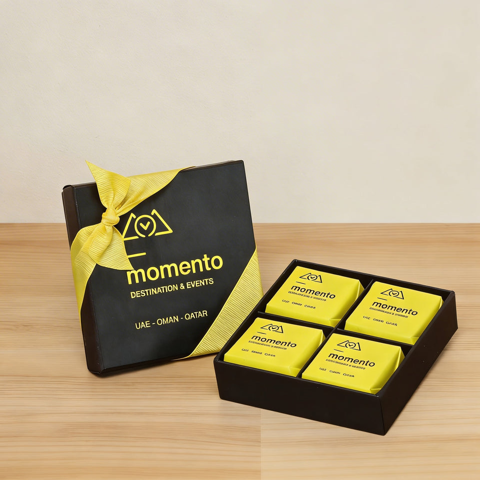 Set of 15 Corporate customized chocolate 4P hard box