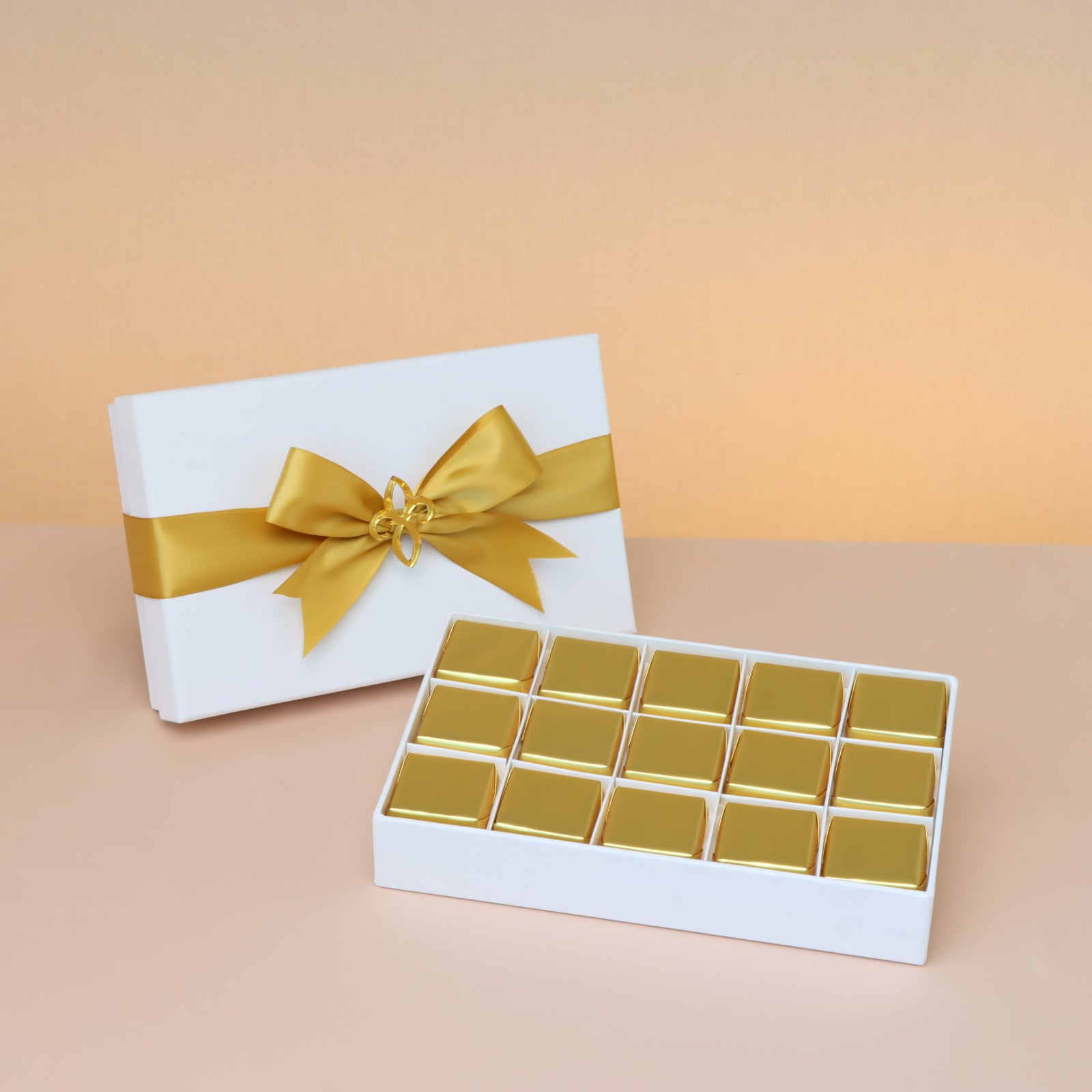 Premium Gold & White chocolate 15-pc hard box