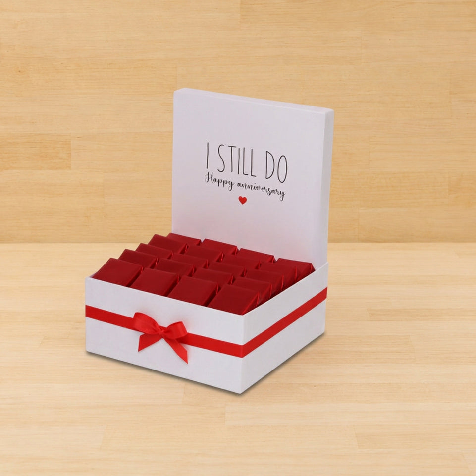 I still do anniversary designed chocolate medium hamper