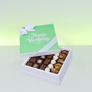 Happy birthday green minimalist desig...