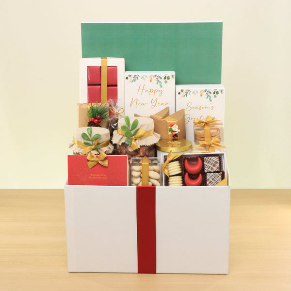Season's greetings designed premium chocolate & sweets extra large hamper
