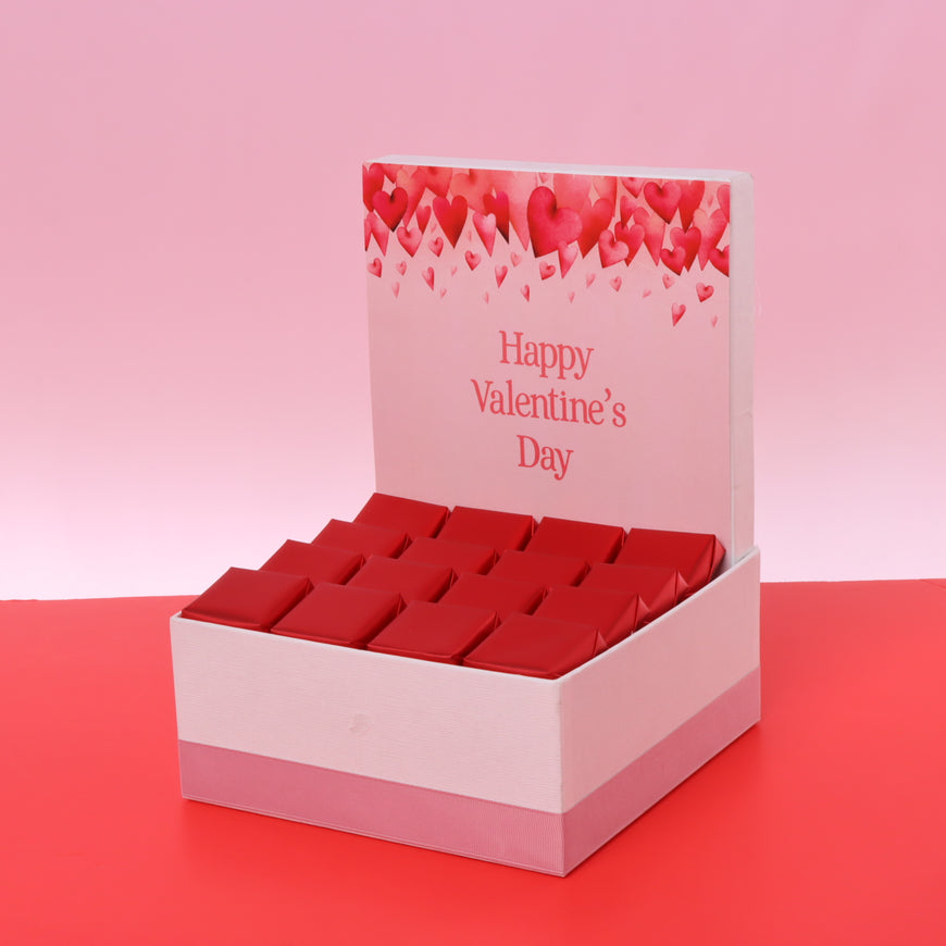 Heart designed valentine designed chocolate medium hamper