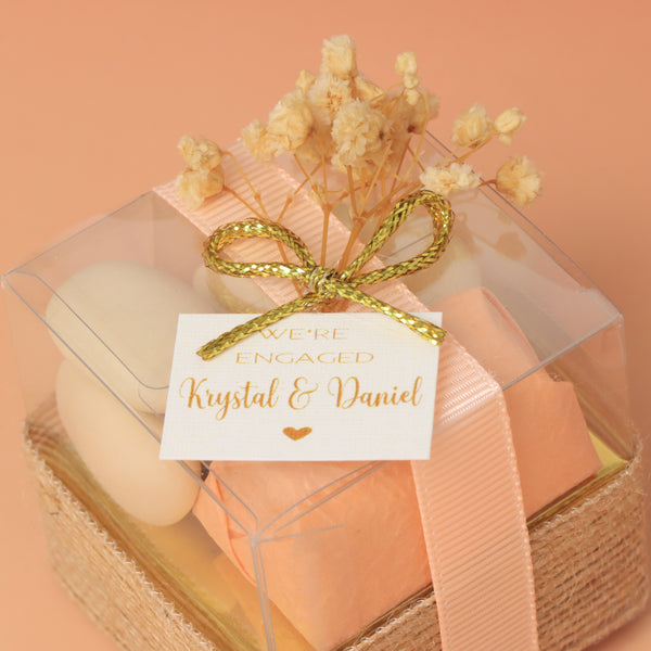 Set of 20 Bridal chocolate & almond dragees clear box