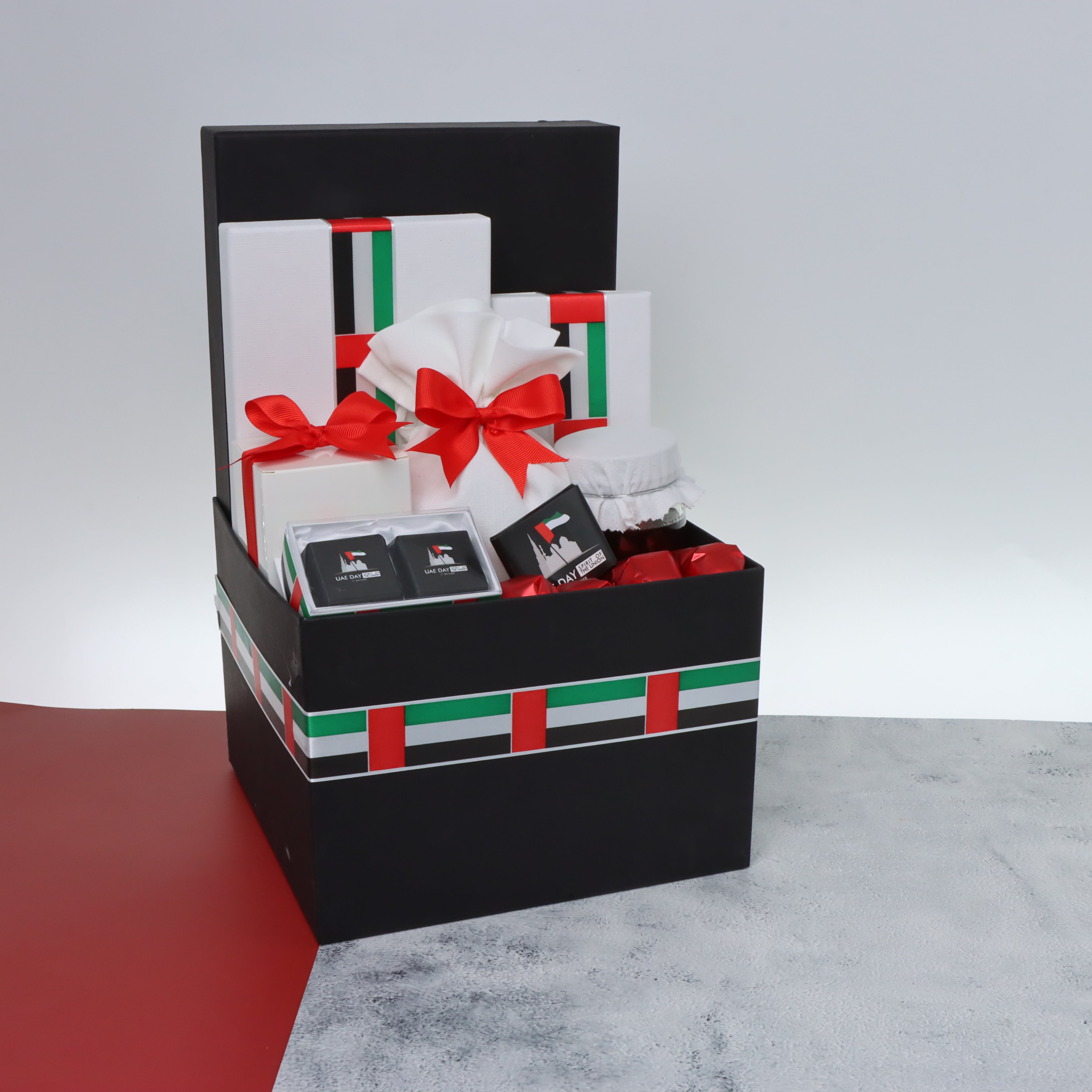 National day designed premium chocolate & sweets large hamper