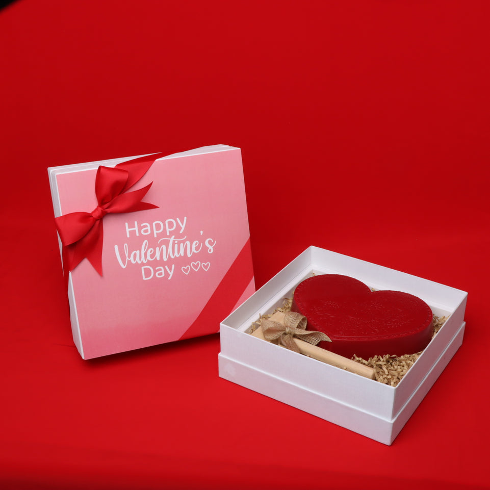 Valentine's designed big heart chocolate with hammer hard box