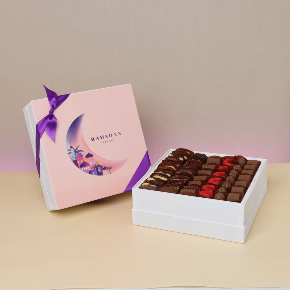 Ramadan kareem crescent designed chocolate & dates hard box