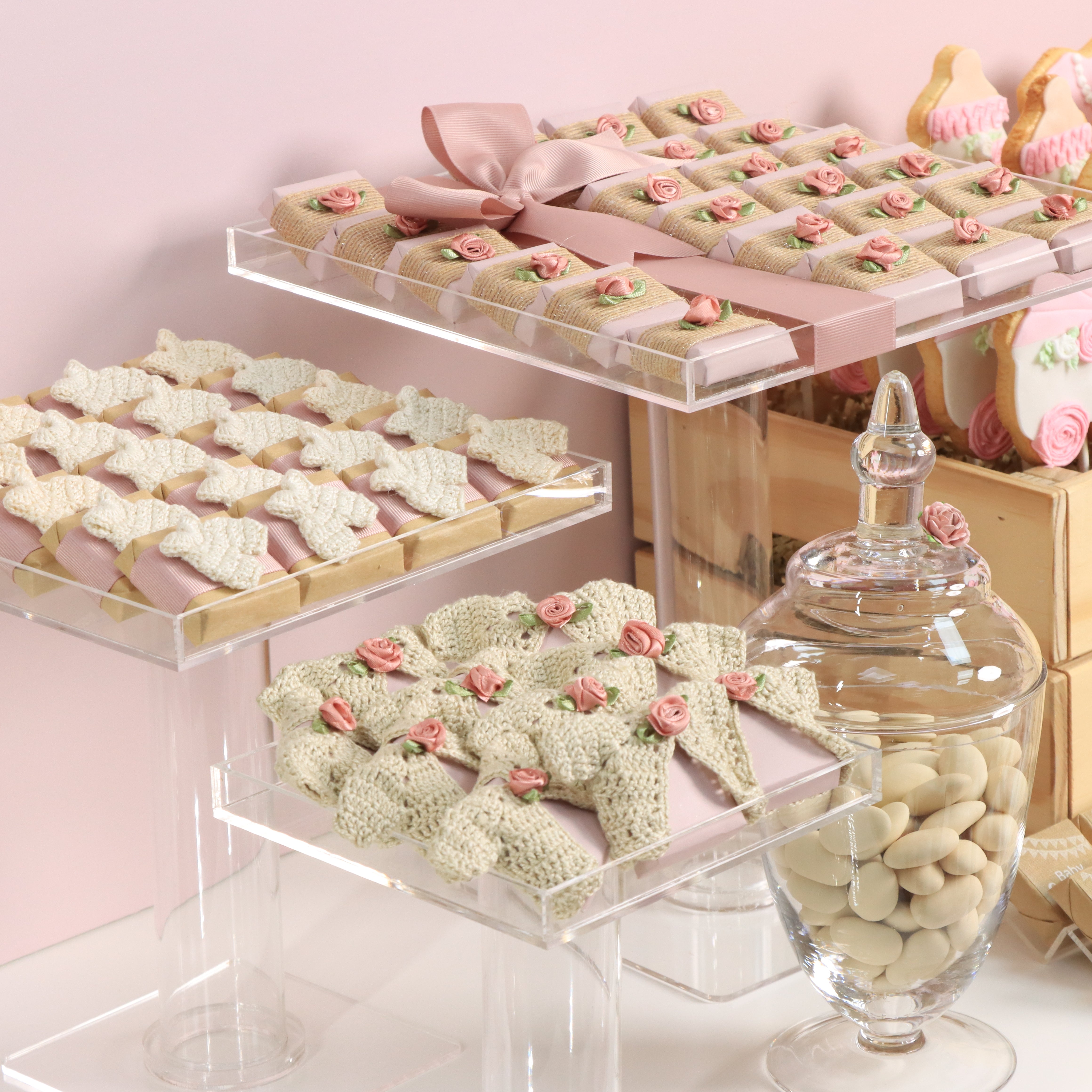 Baby girl personalized decorated premium chocolate set up