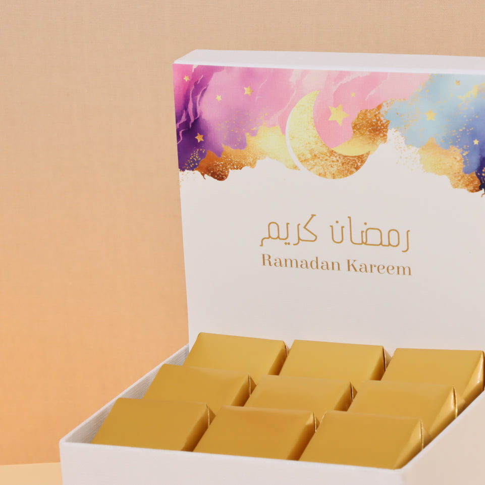 Ramadan kareem pastel designed chocolate small hamper