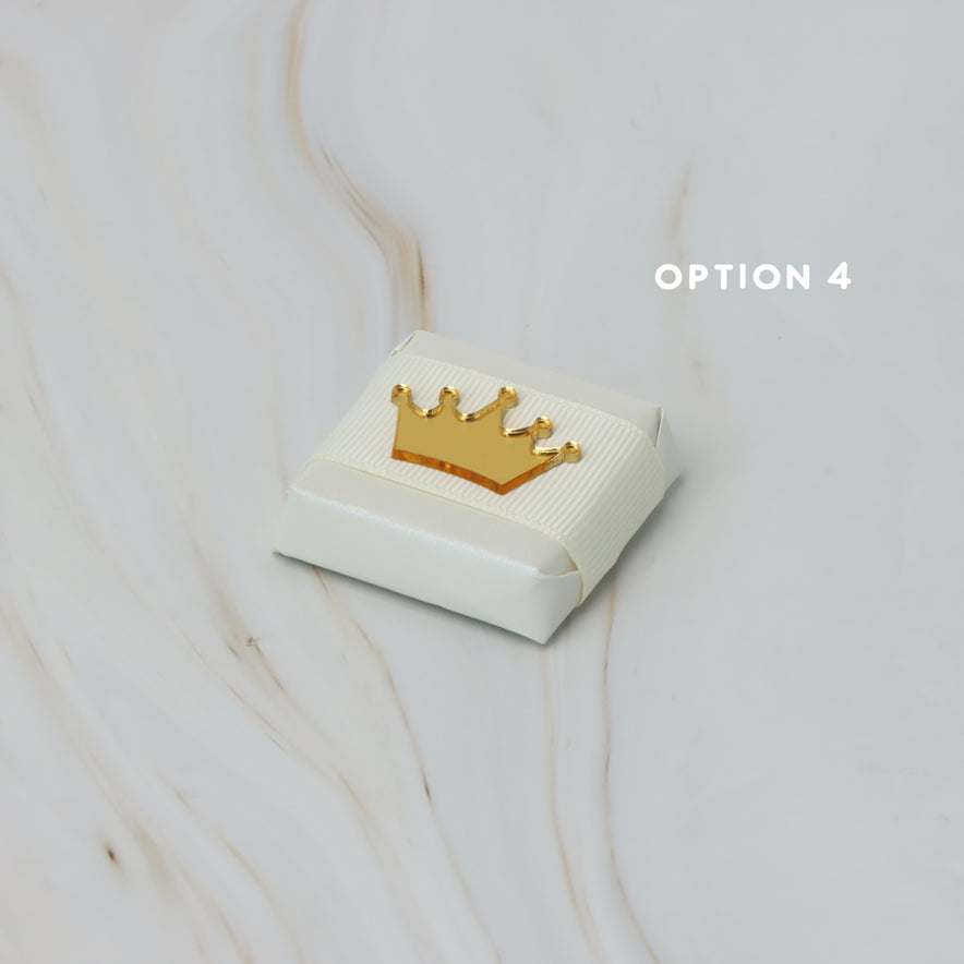 Baby acrylic crown decorated chocolate