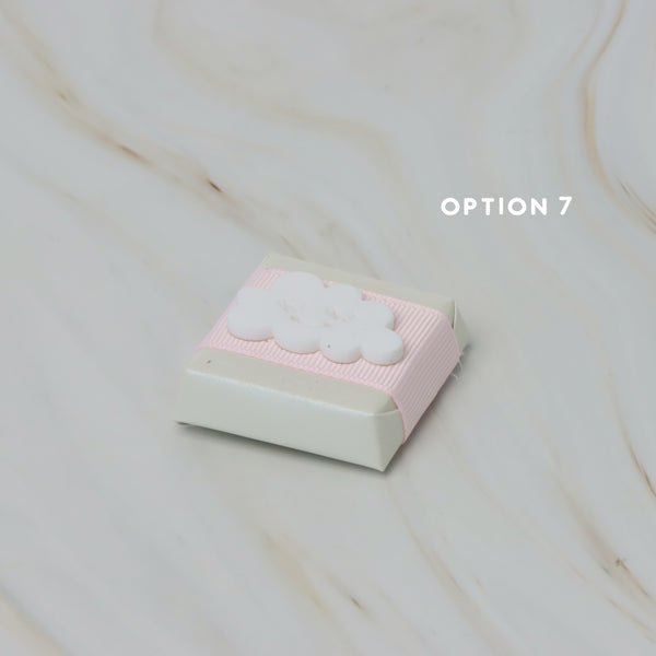 Baby acrylic cloud decorated premium chocolate