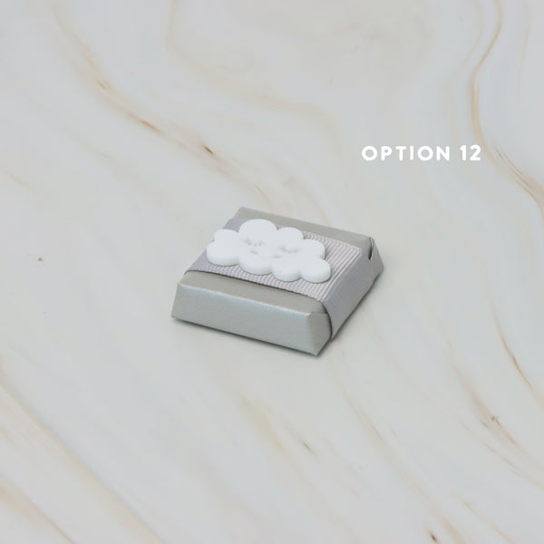 Baby acrylic cloud decorated premium chocolate