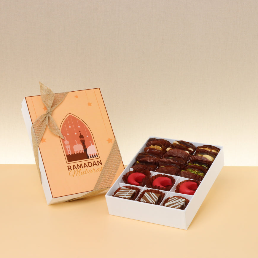 Ramadan kareem mosque frame designed chocolate & dates 12-piece hard box