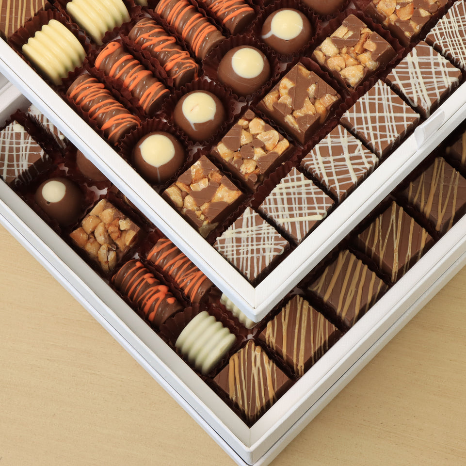 Corporate customized premium chocolate 2-layer hard box