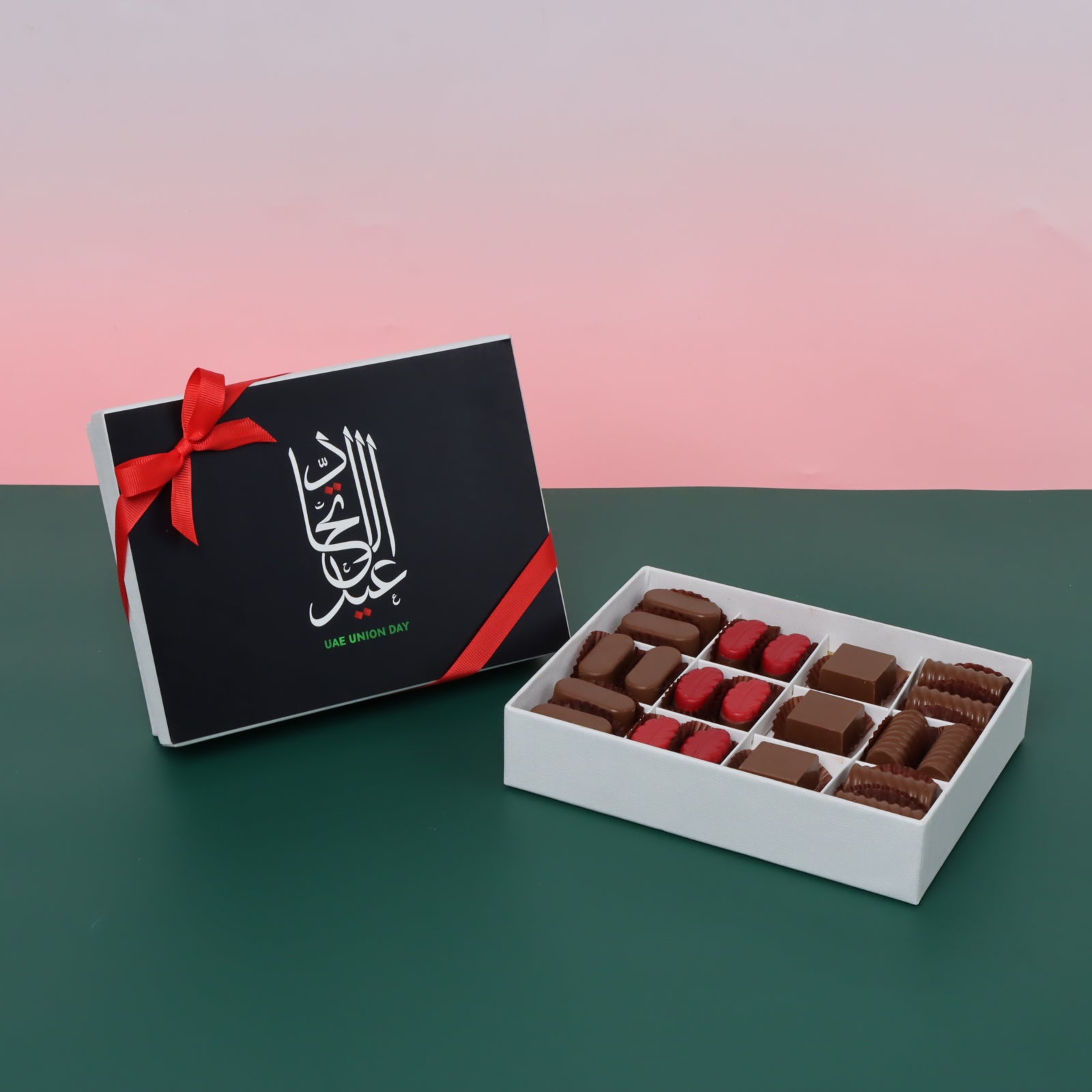 Arabic calligraphy national designed 12 piece premium chocolate hard box