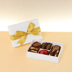 Set of 8 Premium chocolate & dates 6-...