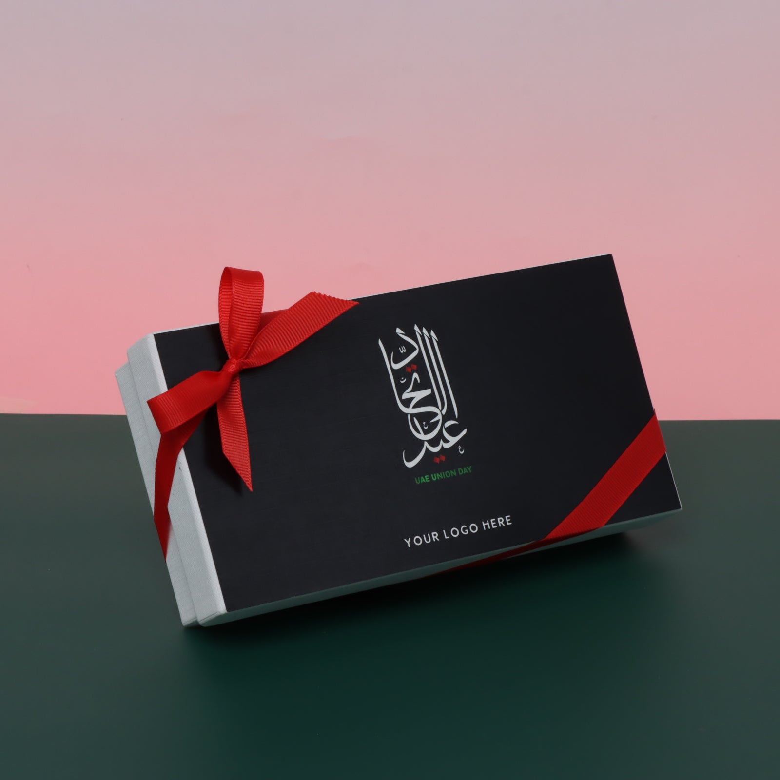 Set of 6 Arabic calligraphy national day designed premium chocolate 8P hard box