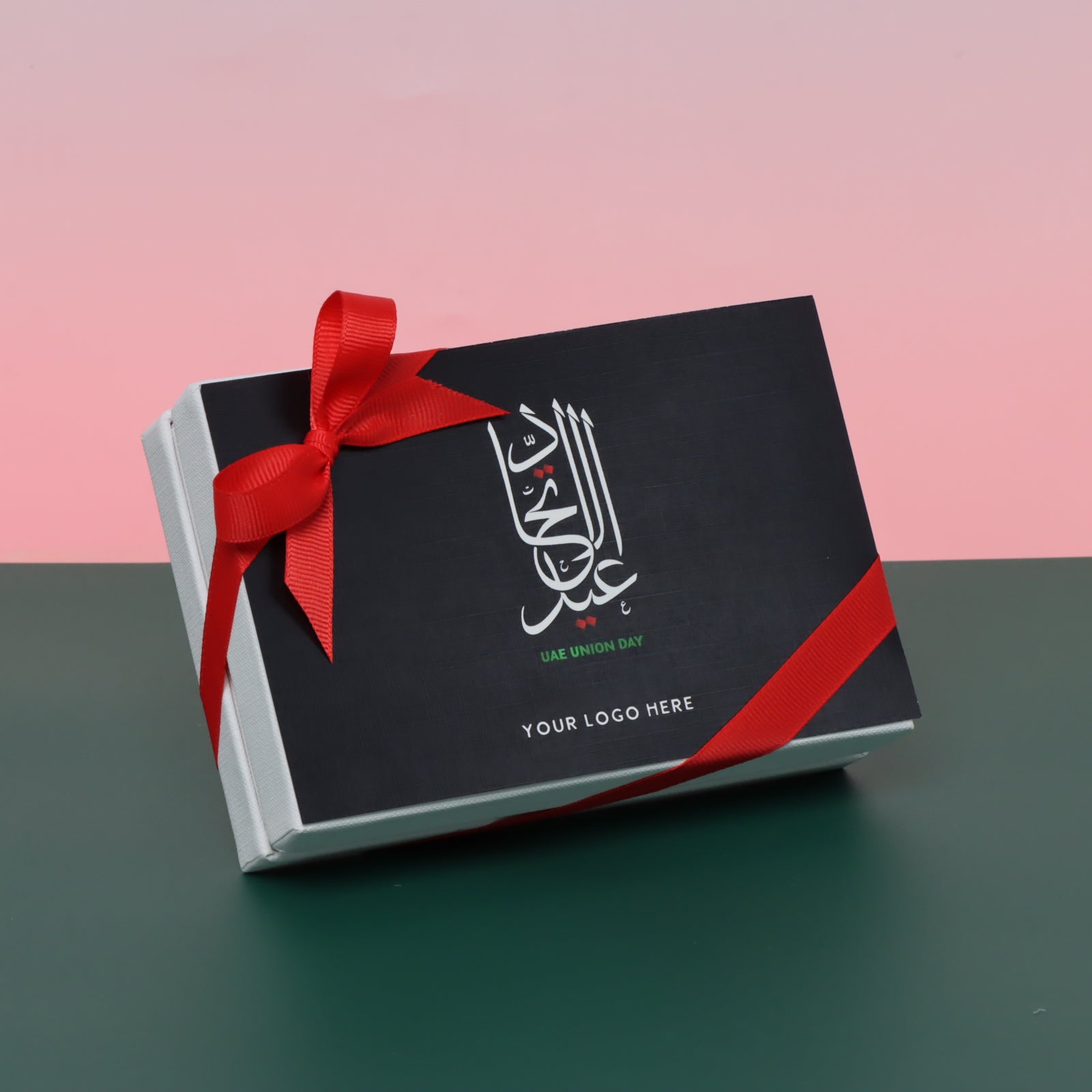 Set of 8 Arabic calligraphy national day chocolate 6-piece hard box