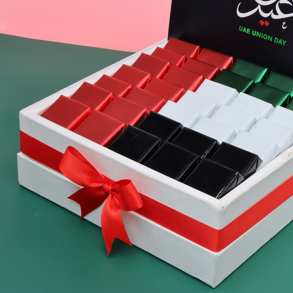 Arabic calligraphy national day designed premium chocolate large hamper