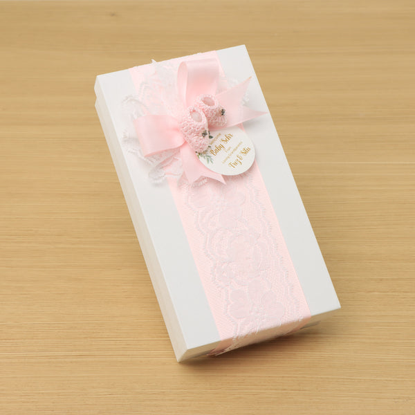 Set of 6 Baby Girl Crochet Bootie decorated Premium Chocolate 8p box Giveaway