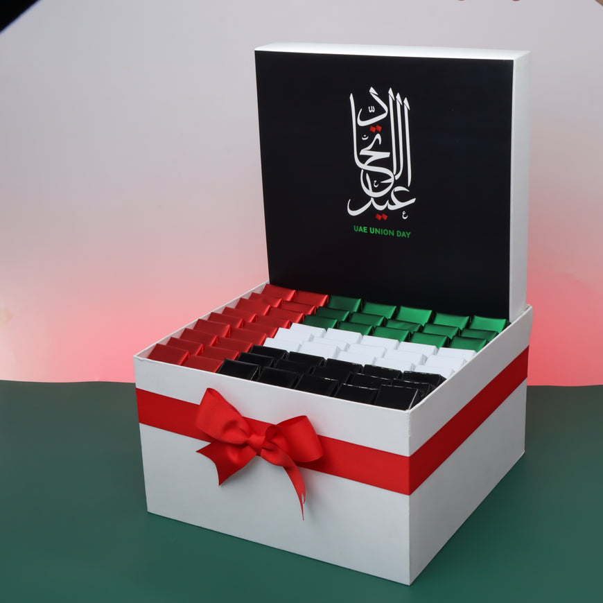 Arabic calligraphy national day designed chocolate extra large hamper