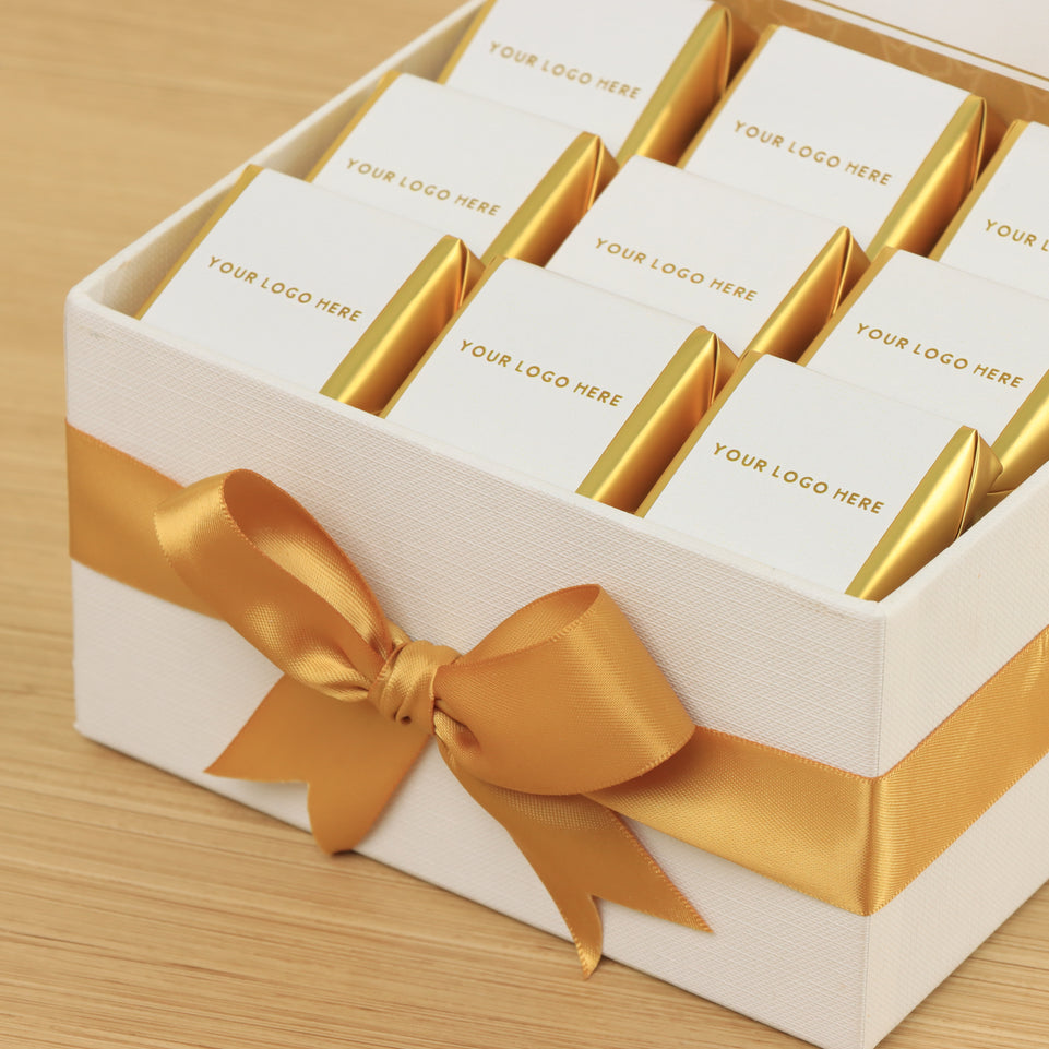 Corporate customized premium chocolate small hamper