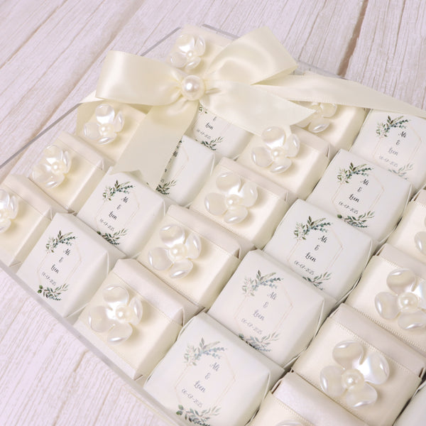 Bridal personalized and decorated premium chocolate acrylic tray