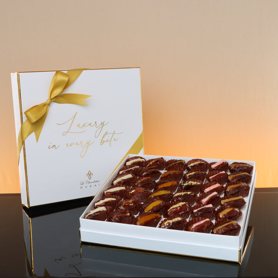 Luxury mixed stuffed dates hard box