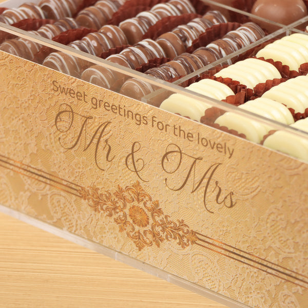 Bridal elegant damask pattern design premium chocolate gift acrylic box