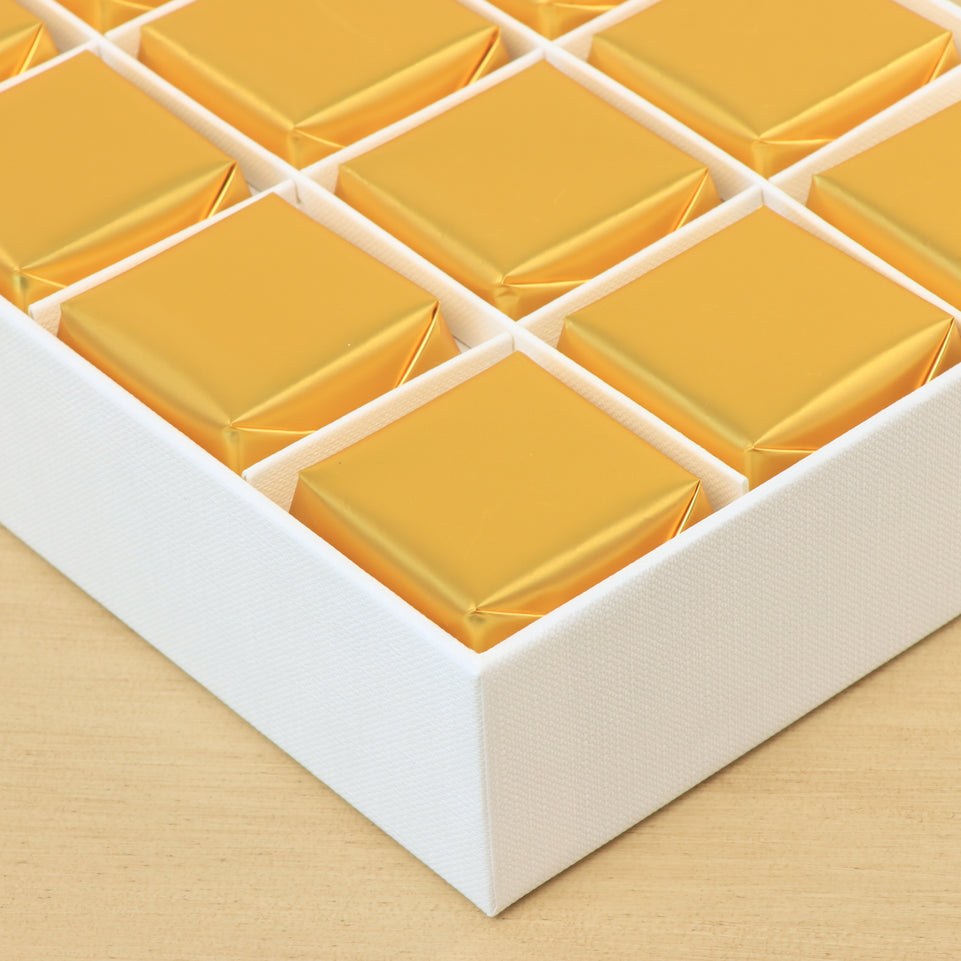 "Thank you" sun streak designed 15-piece premium chocolate hard box