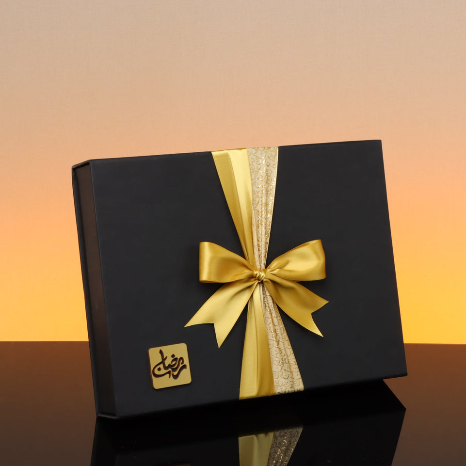 Acrylic decorated Ramadan Kareem luxury mixed stuffed dates magnetic hard box