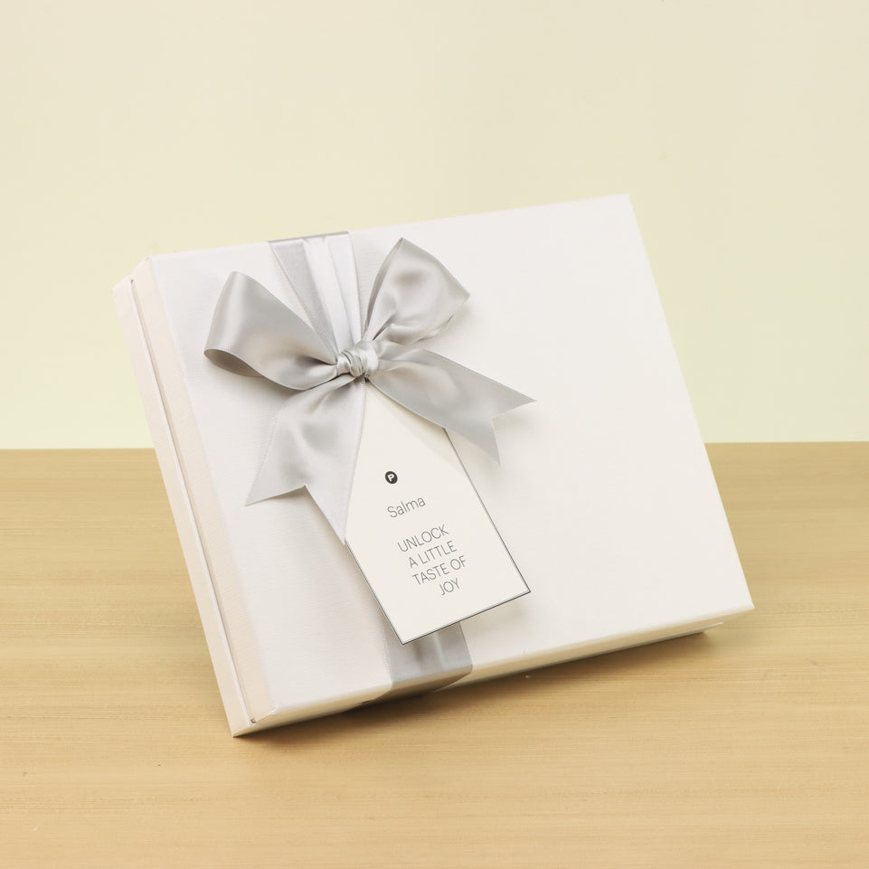 Set of 3 Corporate customized premium chocolate view top hard box