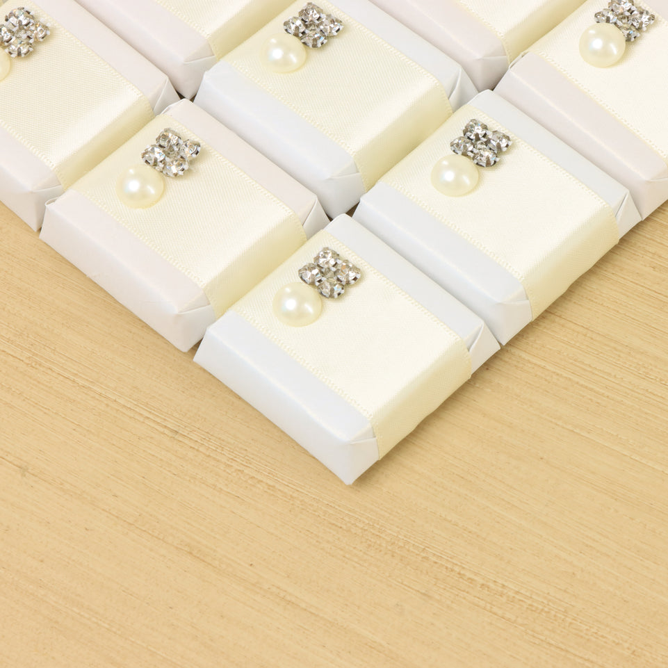 Wedding ribbon & pearl decorated chocolate