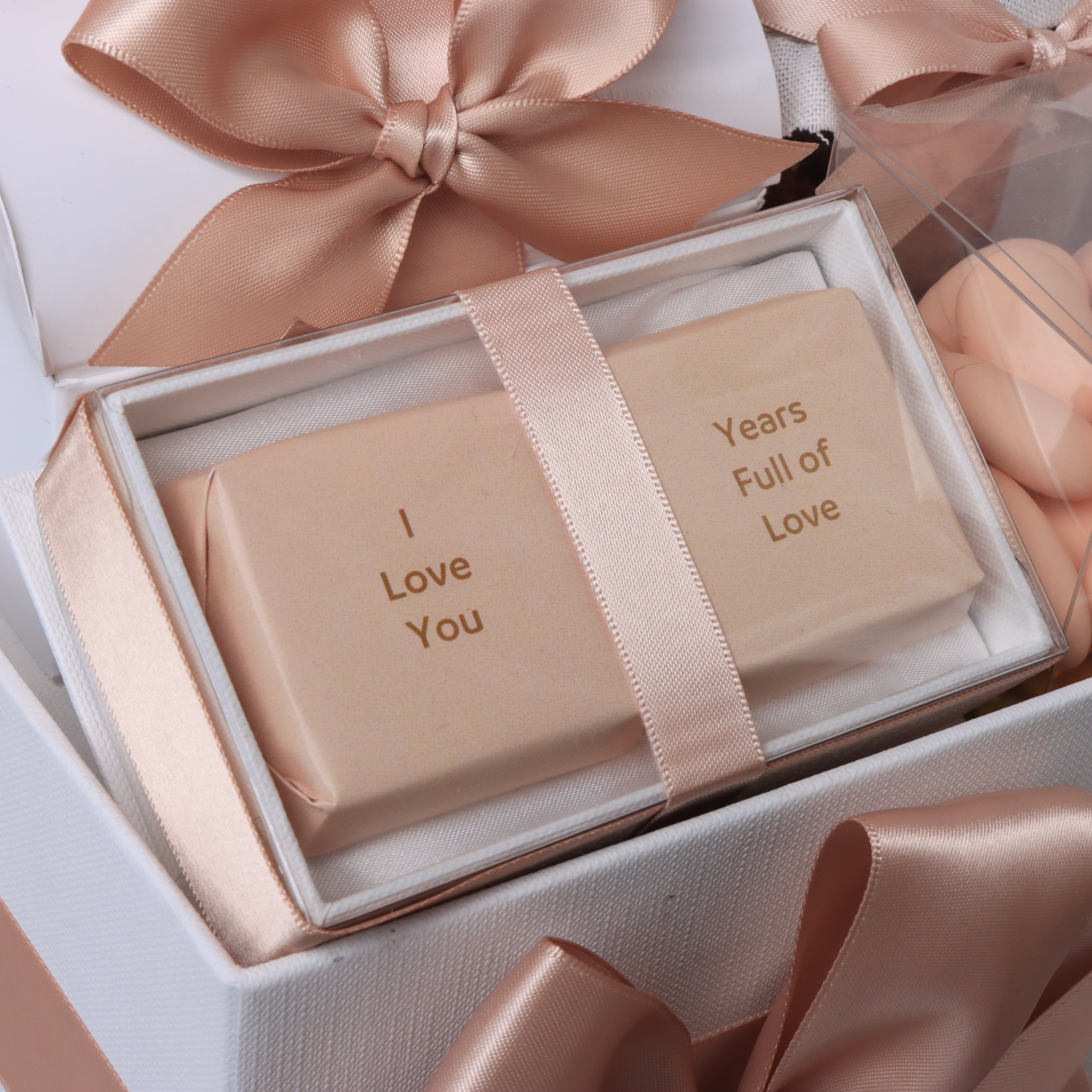 Luxury happy anniversary designed premium chocolate extra large hamper