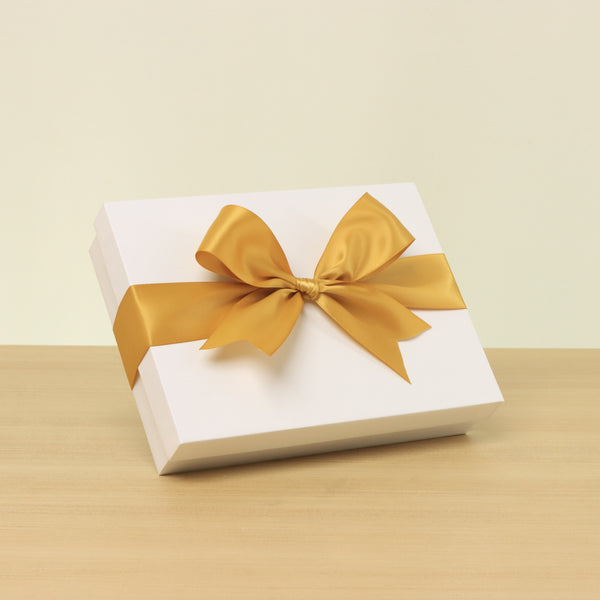 Best wishes gold classic designed 12P premium chocolate hard box