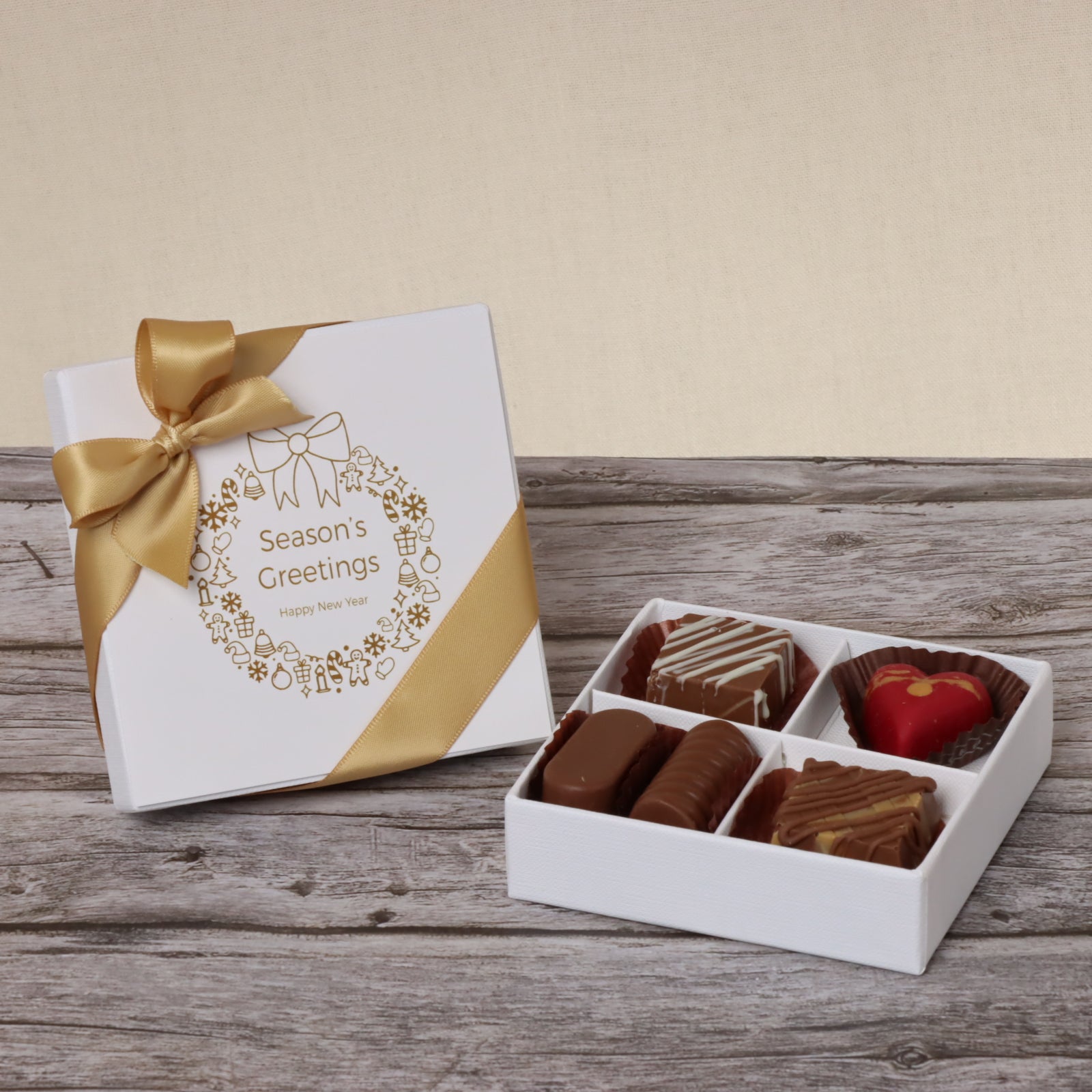 Set of 15 Season's greeting wreath designed premium chocolate 4 piece hard box