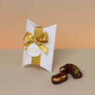 Set of 20 Ramadan kareem premium nut stuffed dates pillow box