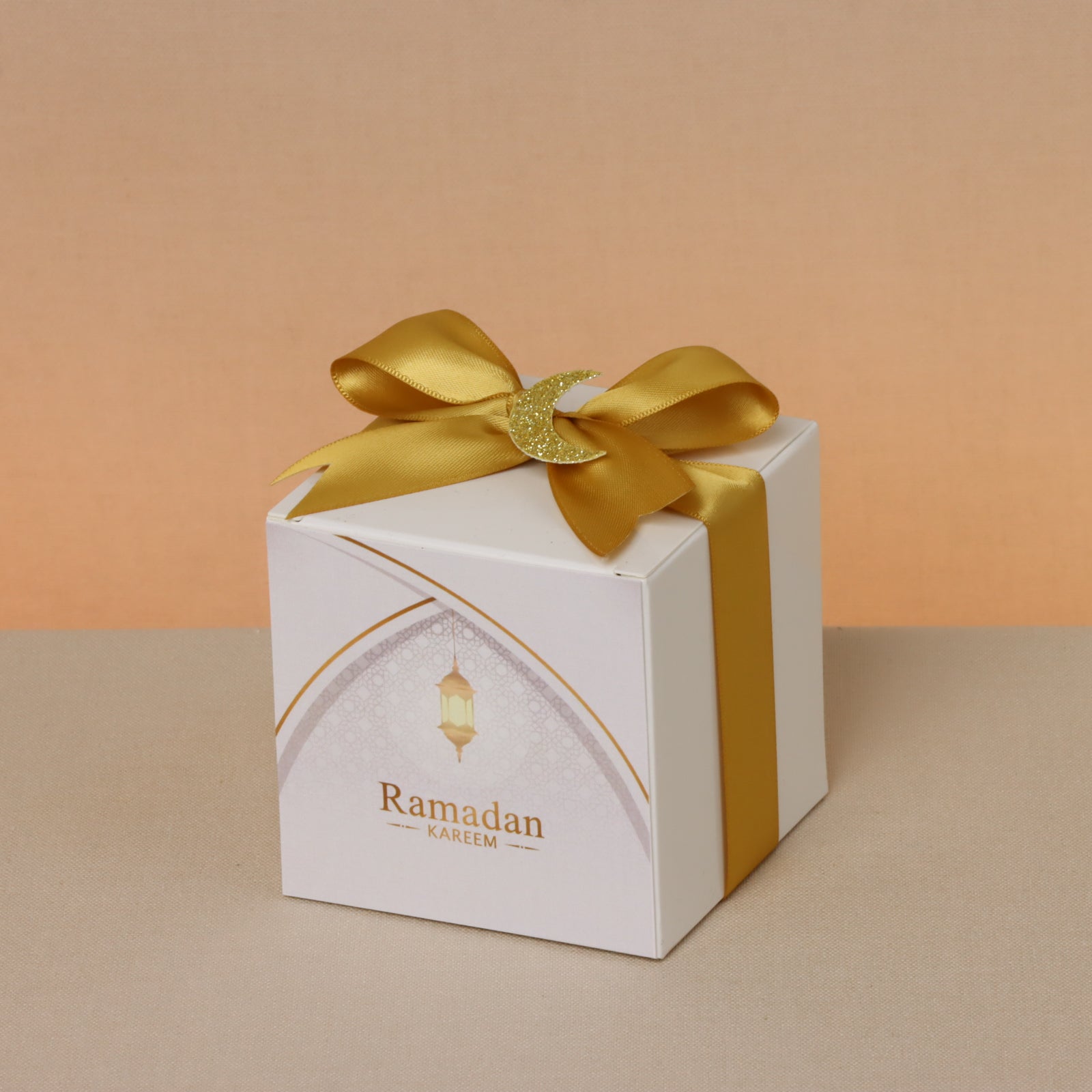 Set of 20 Ramadan Kareem premium nut stuffed dates cube soft box