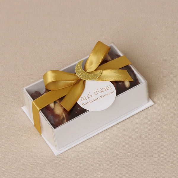 Set of 20 Ramadan kareem premium nut stuffed dates view top box giveaway