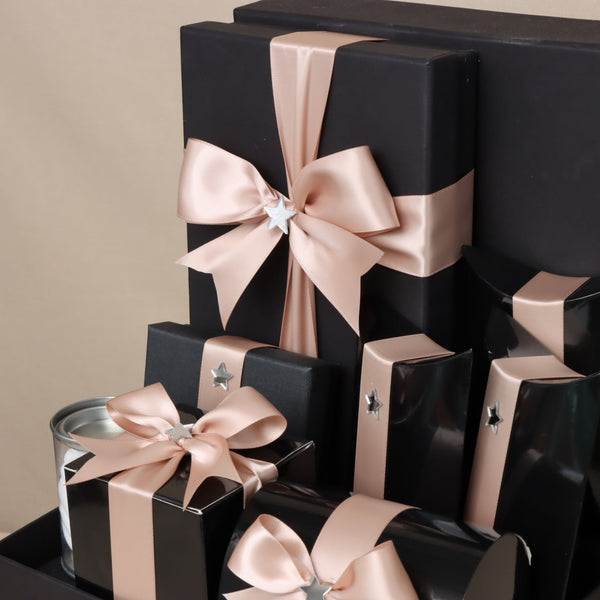 Elegant chocolate & sweets large black hamper