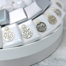 Wedding flower decorated chocolate round tray