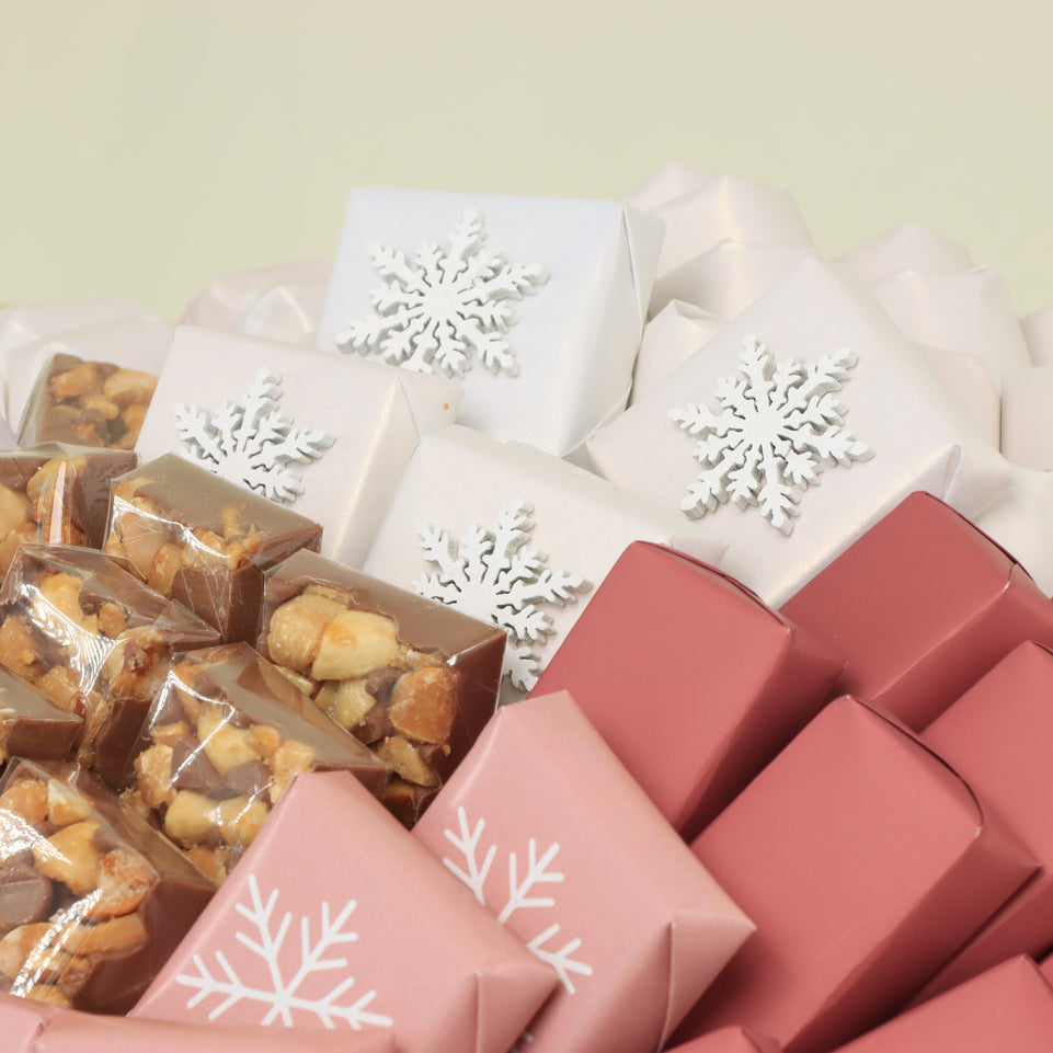 Christmas tree & snow flakes premium chocolate round leather tray