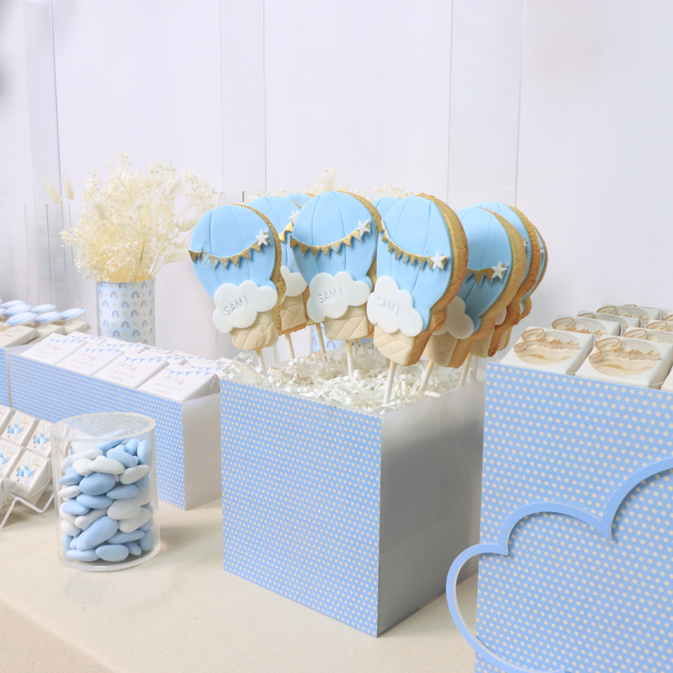 Custom Baby Boy Hot Air Balloon-themed Chocolate Display with Personalized Name & Decorations (Table Excluded)