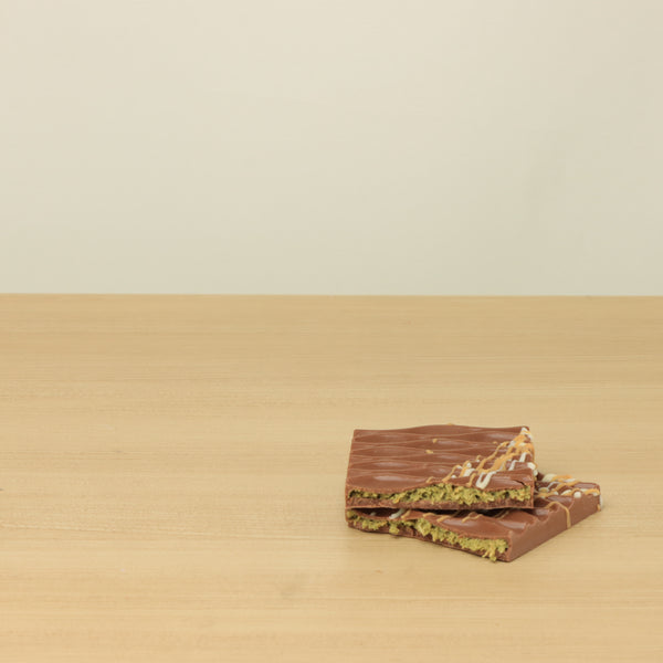 Set of 3 Season's greetings designed Dubai premium pistachio knafeh bar