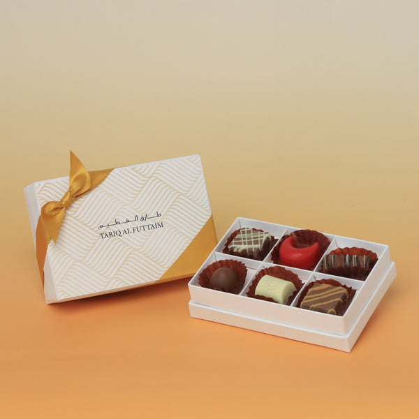 Set of 8 Corporate customized premium chocolate 6P hard box