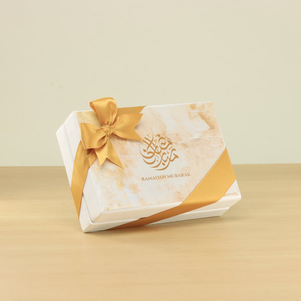 Set of 8 Ramadan Mubarak designed premium chocolate 6P hard box