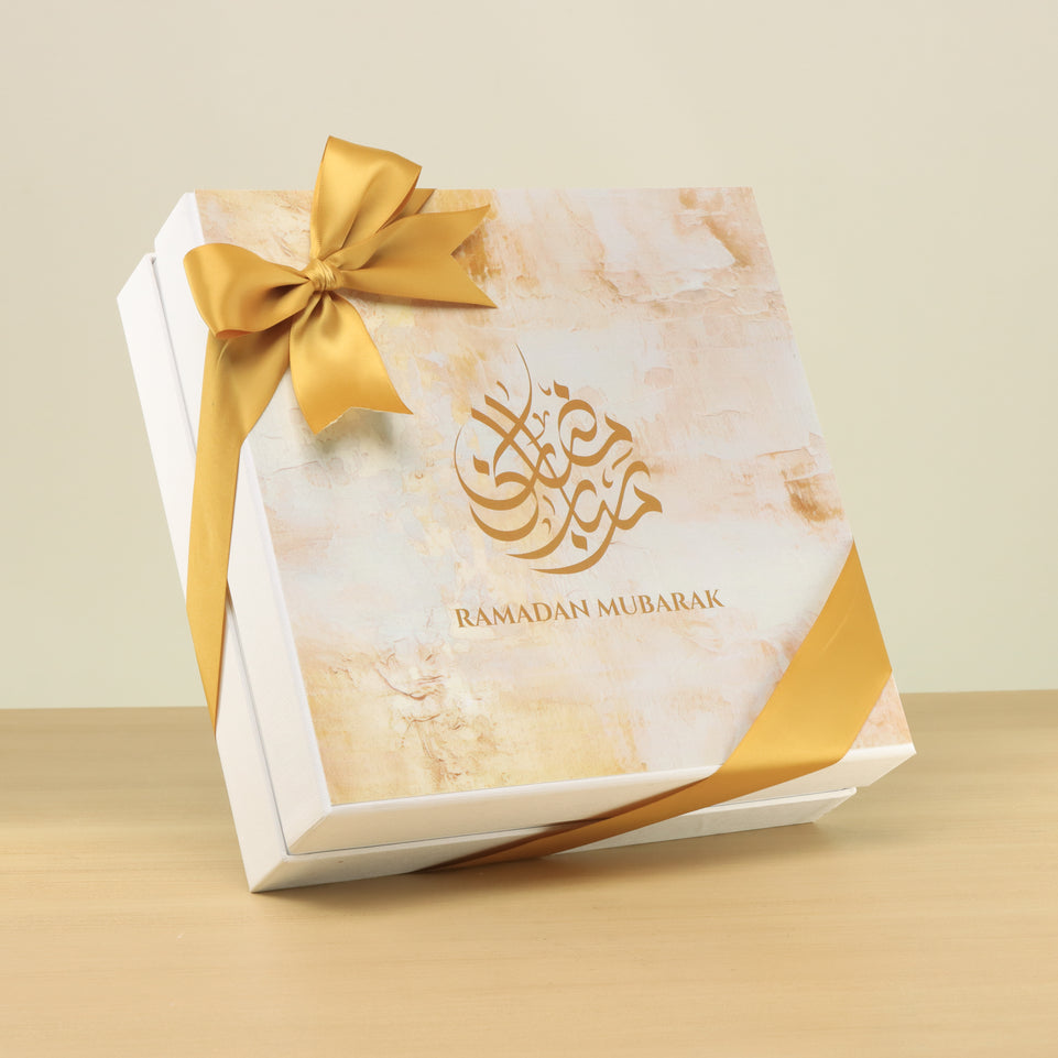 Ramadan Mubarak designed premium nut stuffed dates hard box